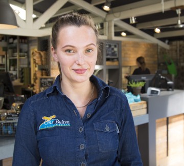 Elise | Front Office & De Huyskamer